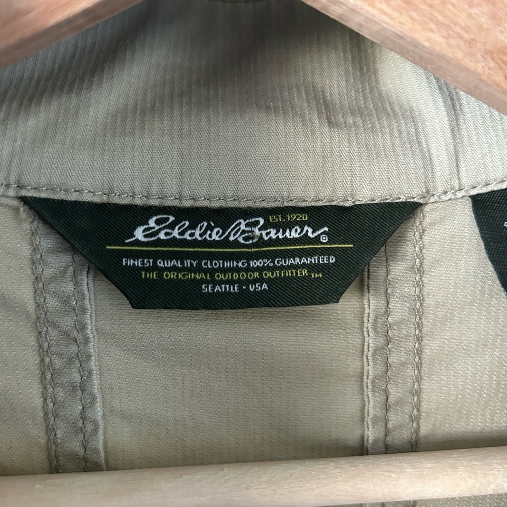 Eddie Bauer Womens Tan Button Down Casual Jacket Size Large - Picture 5 of 7